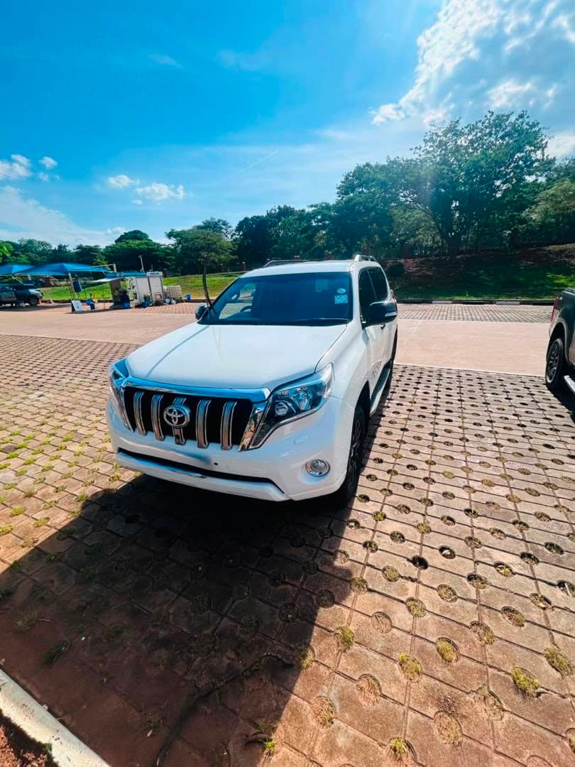 Toyota Land Cruiser Prado VX